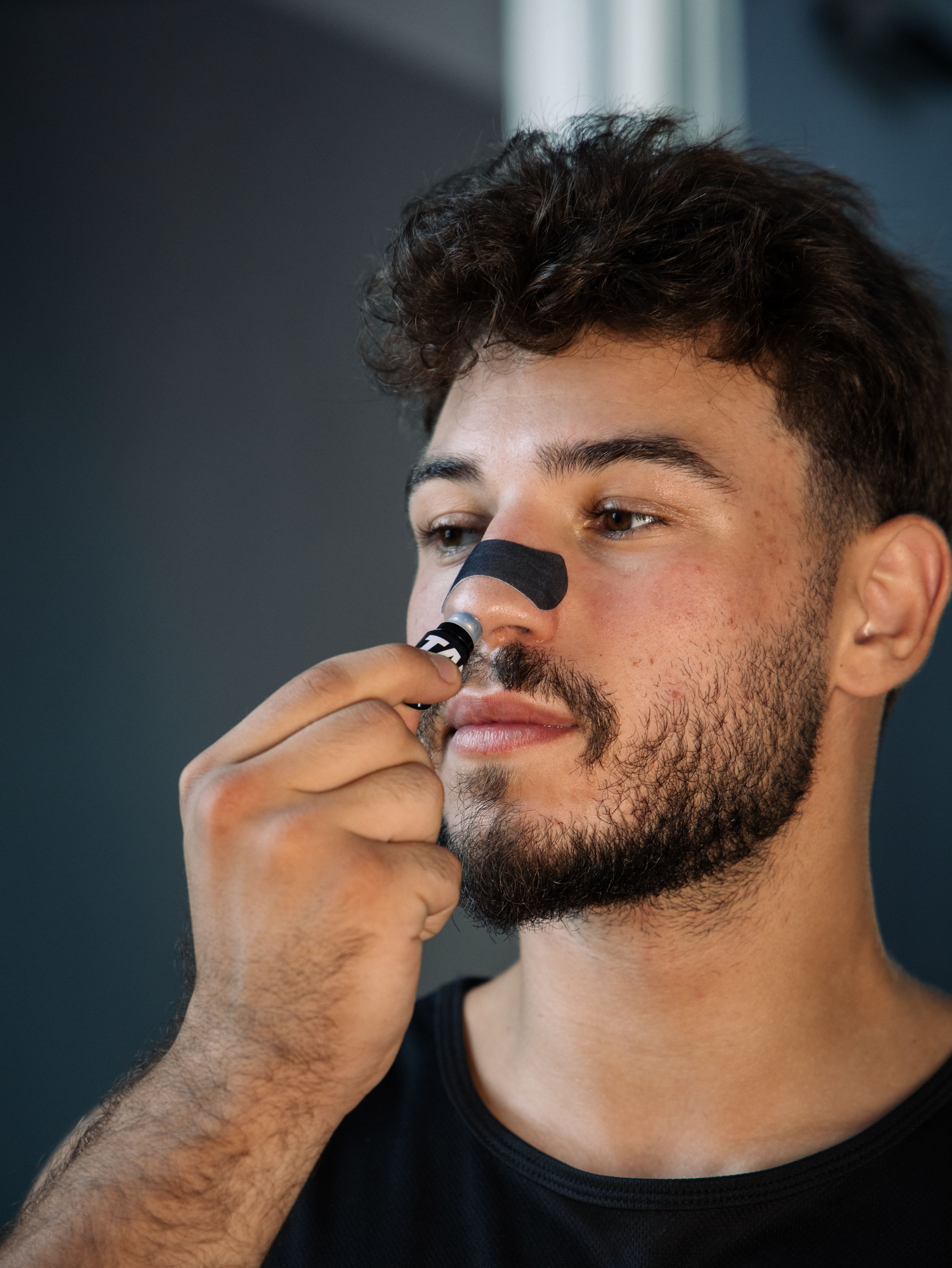 TAPE IT Double Action Refreshing Nasal Stick