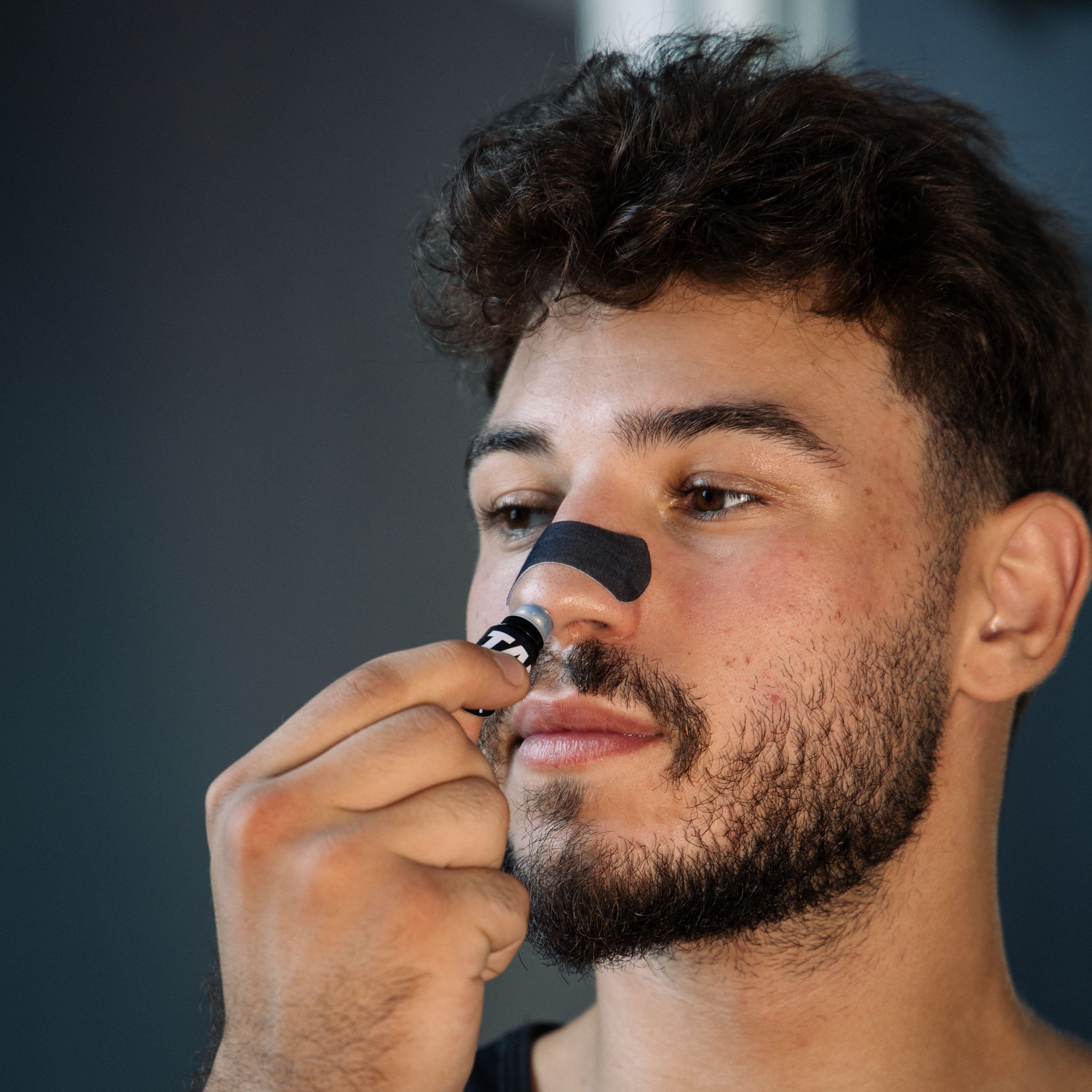 TAPE IT Double Action Refreshing Nasal Stick